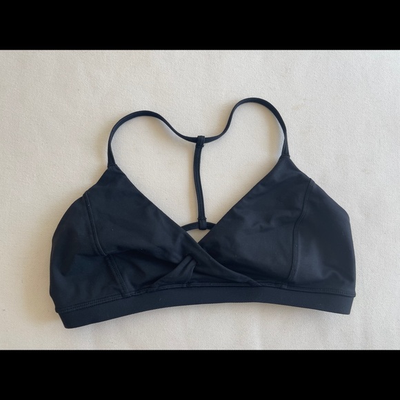 lululemon athletica Other - Lululemon black sports bra size 6